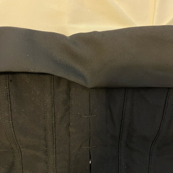 White fox corset bustier top black size xs - Picture 4 of 4